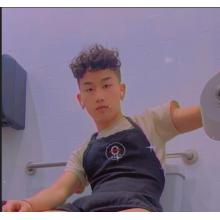 高端男模写真素材卷发鲜肉Junior OnlyFans私密集（全J图片+视频汇总）