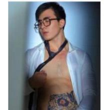 高端男模写真素材帅气刺青眼镜写真男模April Snow合集（全J图片+视频）