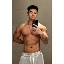 高端写真素材全能体育生一凡新作x克马x万全约战夫夫三人行（三人视频汇总）